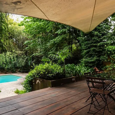 Youhosty - Exclusive Townhouse Garden And Pool *