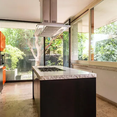 Appartement Youhosty - Exclusive Townhouse Garden And Pool