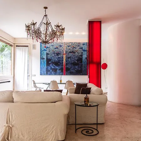 Youhosty - Exclusive Townhouse Garden And Pool Appartement *