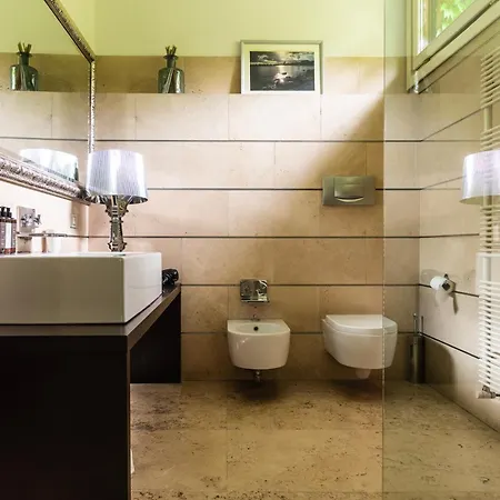 Youhosty - Exclusive Townhouse Garden And Pool Milan