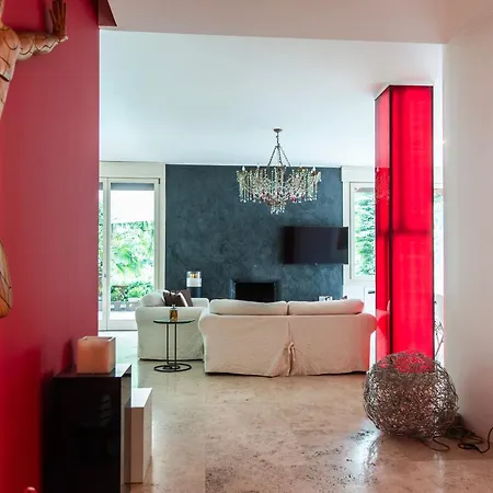 Youhosty - Exclusive Townhouse Garden And Pool * Milan