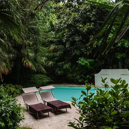 Youhosty - Exclusive Townhouse Garden And Pool דירה